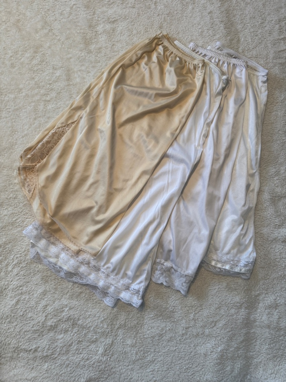 Vtg Lot Women's Half Slip with Lace Trim - White & Cream